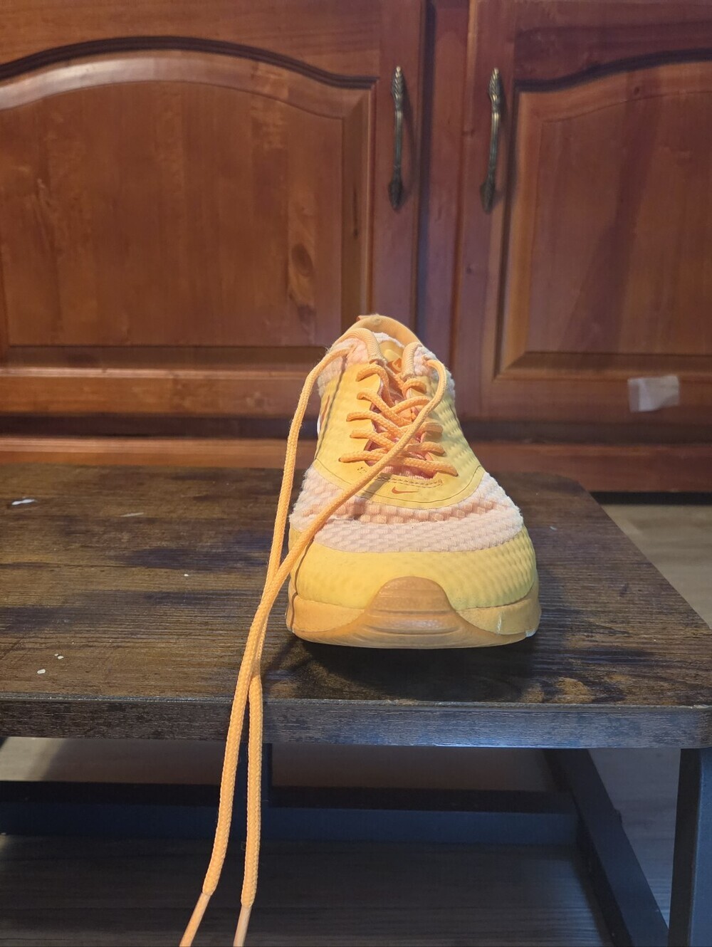 Nike Air Max Thea in Orange Yellow Gradient - Picture 4 of 7